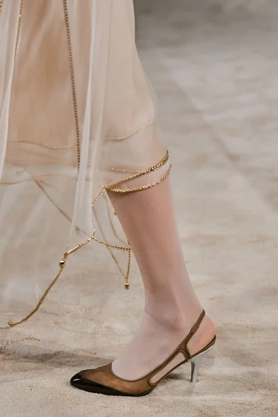 Look 123